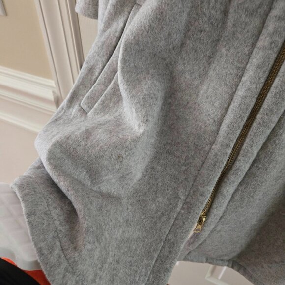 Tuckernuck Grey Wool Blend Full Zip Huntington Poncho Jacket Size OS - Picture 12 of 16